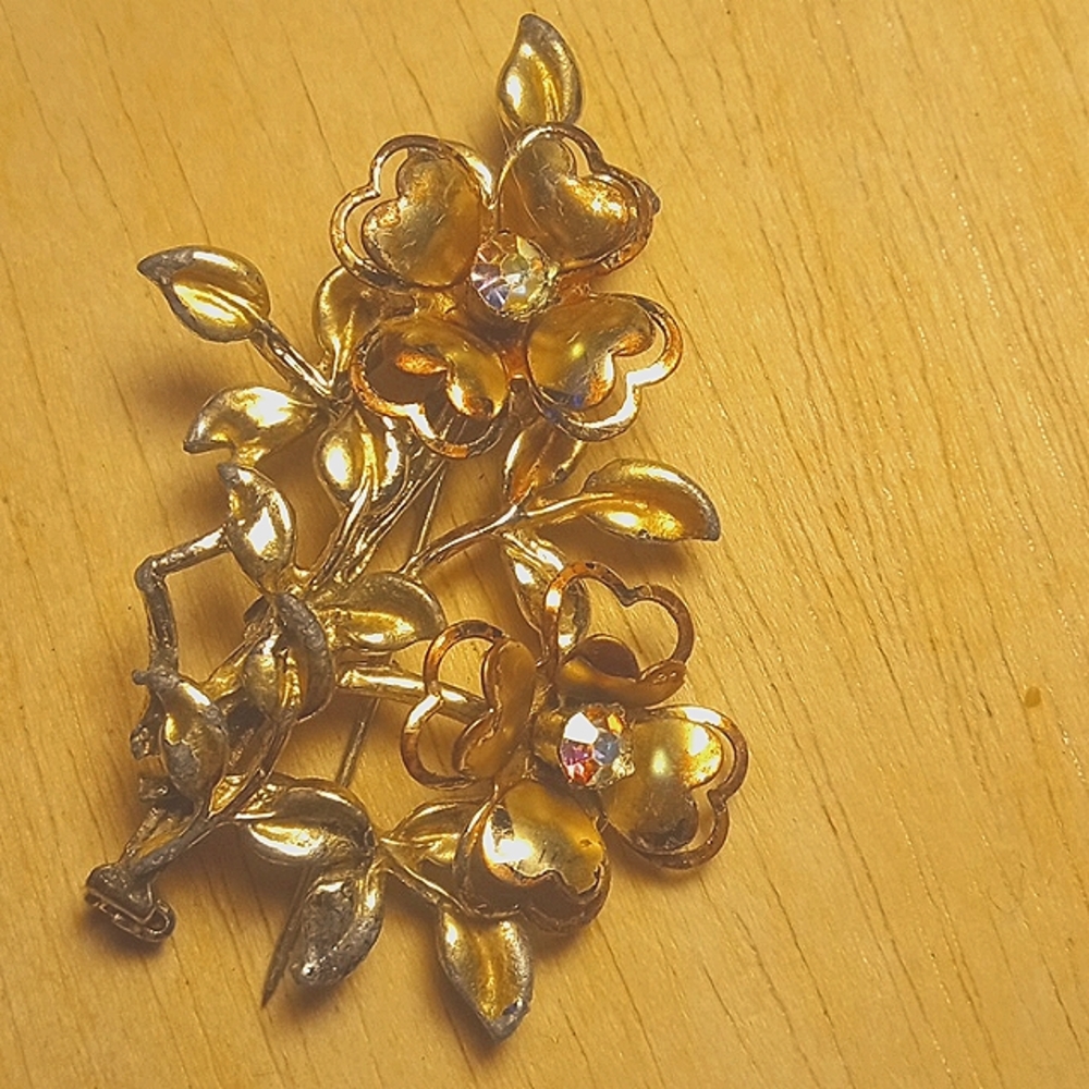 Icy Rhinestone Faux Seed vintage brooch